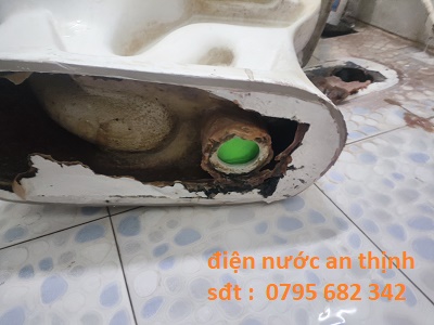thông tắc bồn cầu giá rẻ tại gio linh